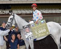 Cornelio Velasquez wins 3,000th race. 