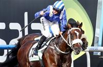 Soft Failing Rain wins the Godolphin Mile.