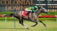 Paddy O'Prado wins 2010 Colonial Turf Cup.