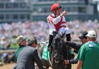 30 April 2010: Unrivaled Belle with Kent Desormeaux up takes the G2 La Troienne Stakes at at Churchill Downs in Louisville, Kentucky.