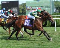 Fantastic Song breaks maiden at Saratoga. 