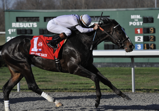 Hold Me Back captures the G2 Lane's End Stakes