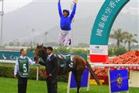 Famous dismount at Cathay Pacific International Turf Championships Hong Kong 2010 aboard Mastery