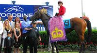 Inglorious wins the 2011 Queen's Plate