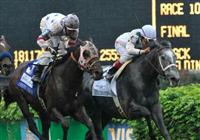 May 1 2010: General Quarters with Rafael Bejarano up just gets past Court Vision and Robby Albarado to take the 24th running of the G1 Woodford Reserve Turf Classic at Churchill Downs in Louisville, Kentucky.